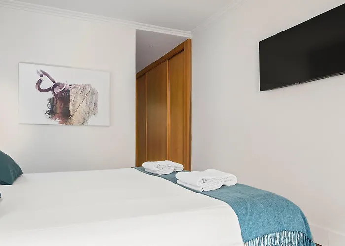 Daire Versalles - The Collection *